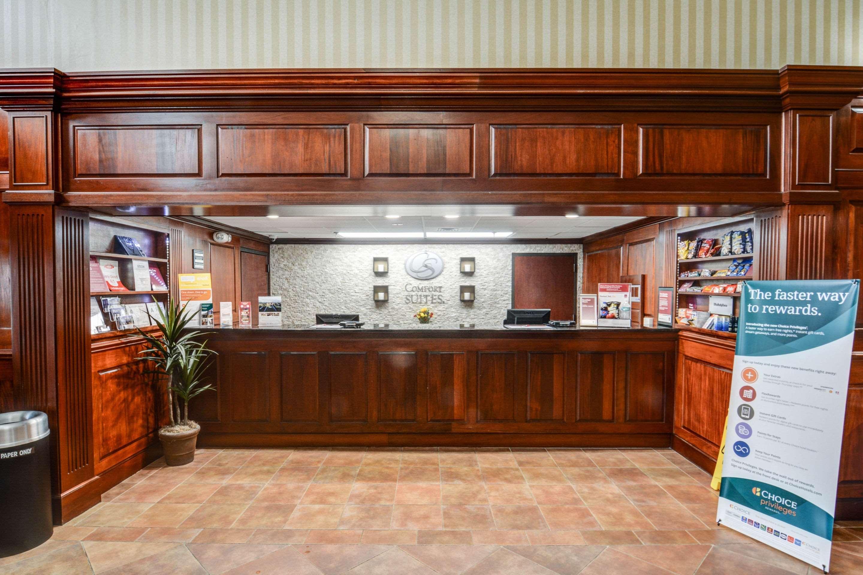 Comfort Suites Outlet Center Asheville Luaran gambar