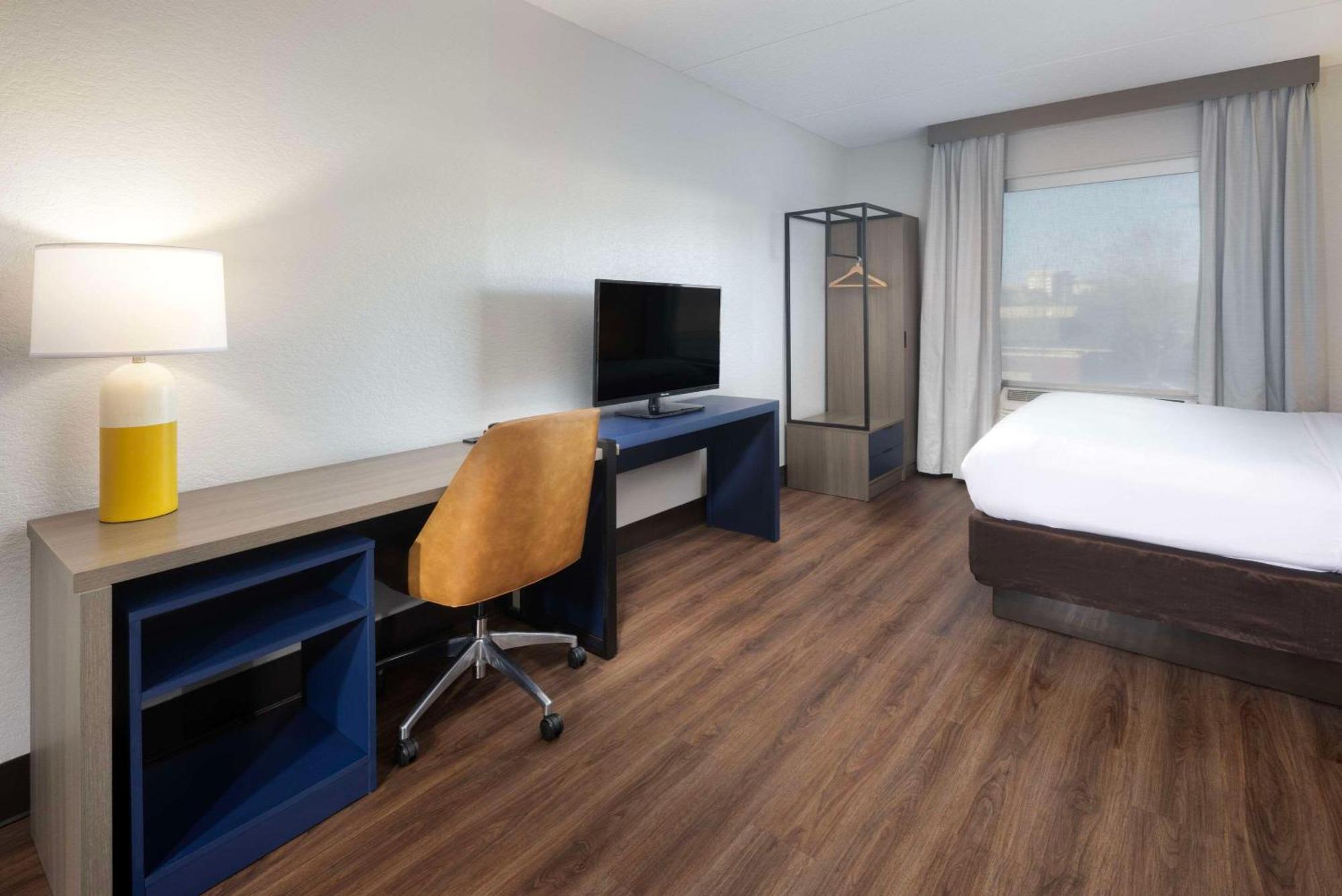 Comfort Suites Outlet Center Asheville Luaran gambar