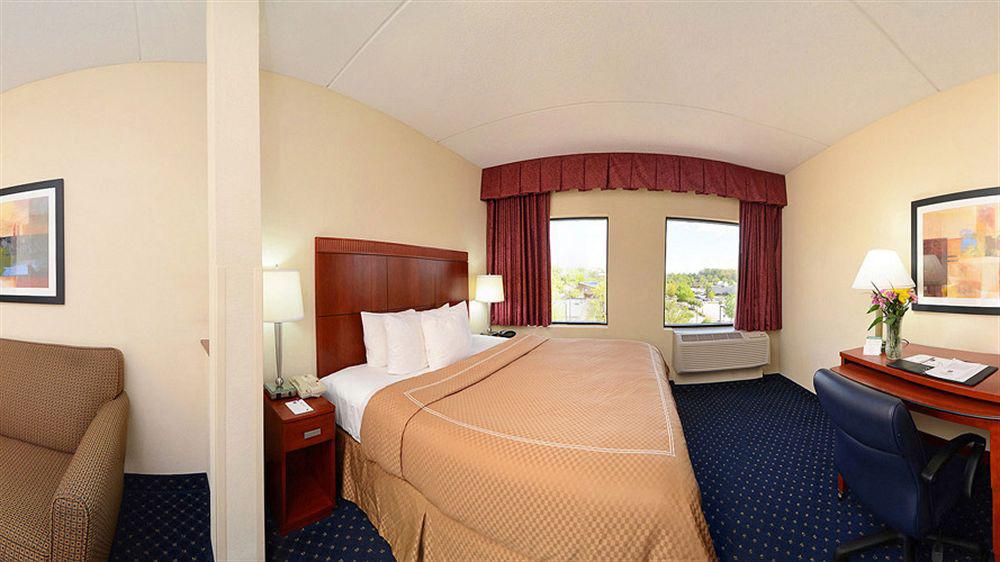 Comfort Suites Outlet Center Asheville Luaran gambar