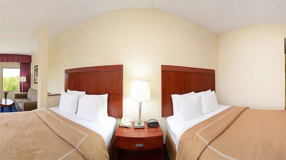 Comfort Suites Outlet Center Asheville Luaran gambar